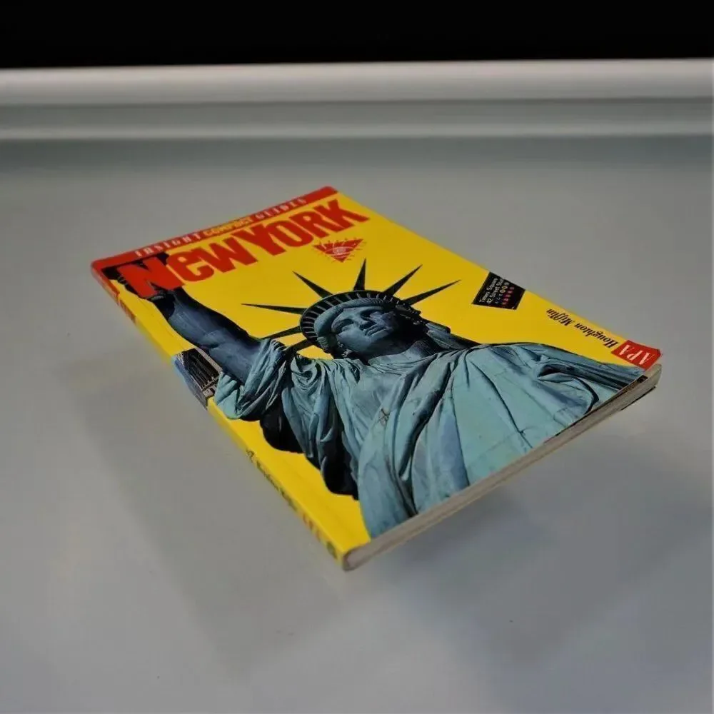 Insight Compact Guides: New York 1995 APA Publications Twin Towers